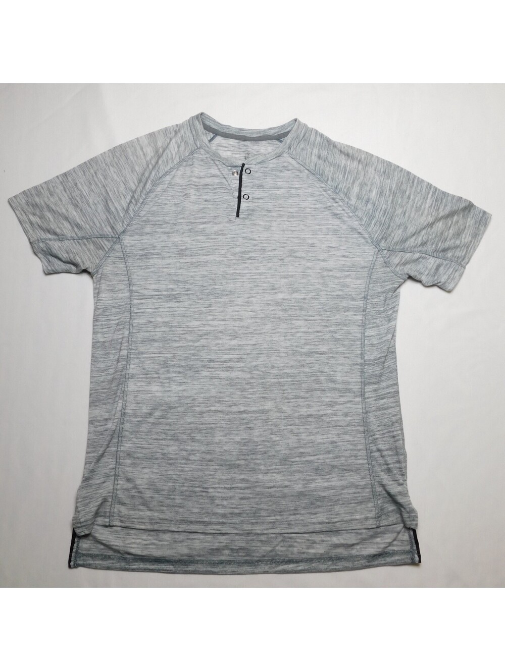 C9 Champion Men's Size M Henley Shirt Gray Space Dye Activewear Tee 20x28